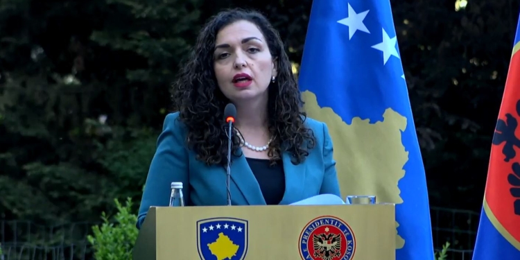 “Presidente, shpalli zgjedhjet sepse nëse ju e mandatoni dikënd që është e qartë se nuk ka shumicën e kërkuar do të bëni shkelje të rëndë kushtetuese”