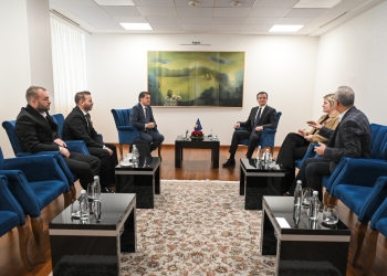 Kurti pret në takim kryetarin e Bashkisë Hora e Arbëreshëve, Rosario Petta