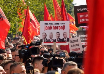 Dëshmitë në Hagë minojnë narrativën e Speciales