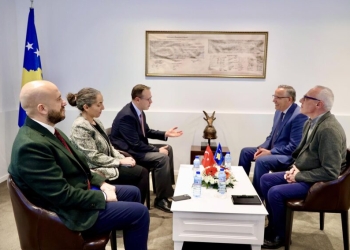 Bedri Hamza takon ambasadorin e Turqisë: Do angazhohemi për raporte të qëndrueshme me aleatët e Kosovës