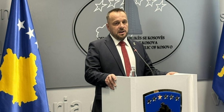 Maqedonci flet për arrestimet e ish-pjesëtarëve të UÇK-së: Serbia vazhdon të zbatojë qasje hegjemoniste ndaj Kosovës