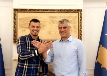 Djali i Hashim Thaçit, Endriti uron 28 Nëntorin në mënyrë të veçantë