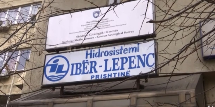 “Vërshimi” në punishten e urës së Ibrit, policia thotë se pyetja duhet t’i adresohet “Ibër Lepencit”