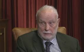 Pettifer: Takimi i amerikanëve me UÇK-në solli ndryshimin e madh, standardi gjyqësor në Hagë shumë i ulët, SHBA po e kupton