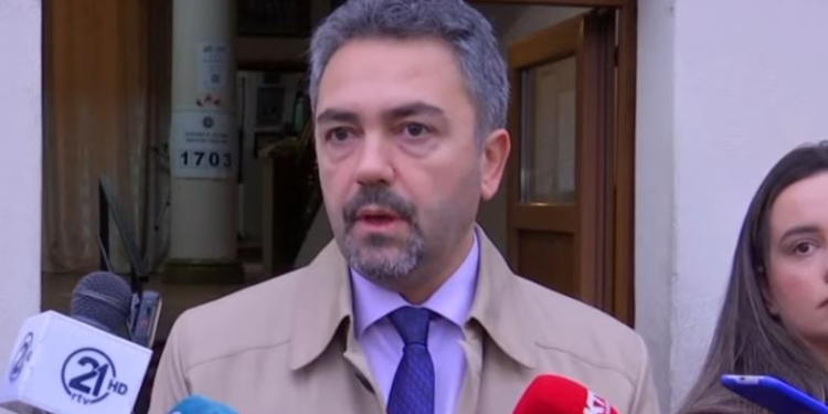 Radoniqi bën apel që të respektohen rregullat dhe ligji i KQZ-së