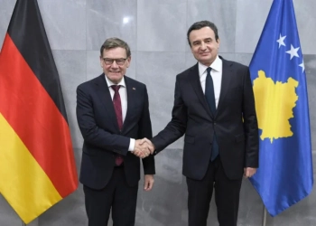 Kurti, Wadephulit: Kosova e meriton të marrë statusin e vendit kandidat