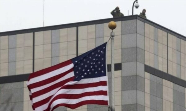 Ambasada amerikane për dialogun strategjik: Kërkohen hapa konkret nga Kurti për uljen e tensioneve