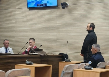 Miljkoviqi dënohet me 2 vjet burgim dhe 14 mijë euro gjobë për sulm ndaj KFOR-it dhe Policisë
