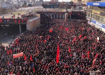 Memli Krasniqi: Protesta në Shkup dëshmi se kjo kauzë është më e madhe se secili prej nesh