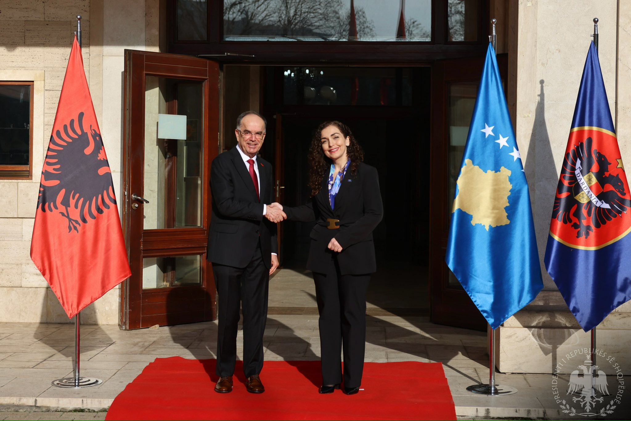 Begaj pas takimit me Osmanin: Momentumi historik i Shqipërisë drejt BE forcon edhe pozitën ndërkombëtare të Kosovës