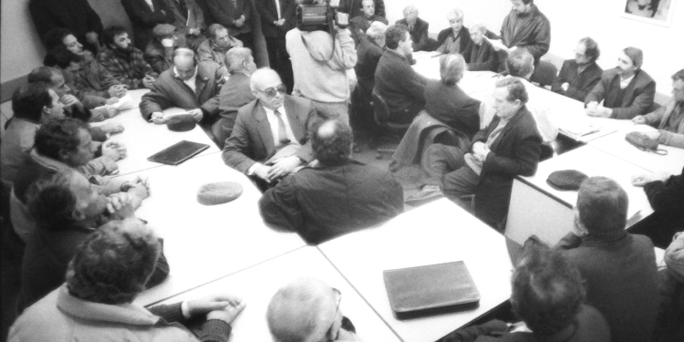 Krasniqi kritikon shkrimtarët: Në 25 vite liri, s’kanë dhënë ndonjë kontribut të dukshëm për shtetin