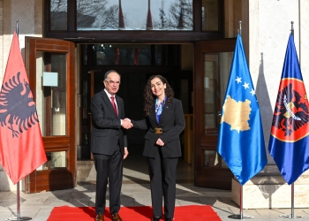 Osmani e pret Begajn: Kosova dhe Shqipëria të jenë gjithmonë pranë njëra-tjetrës