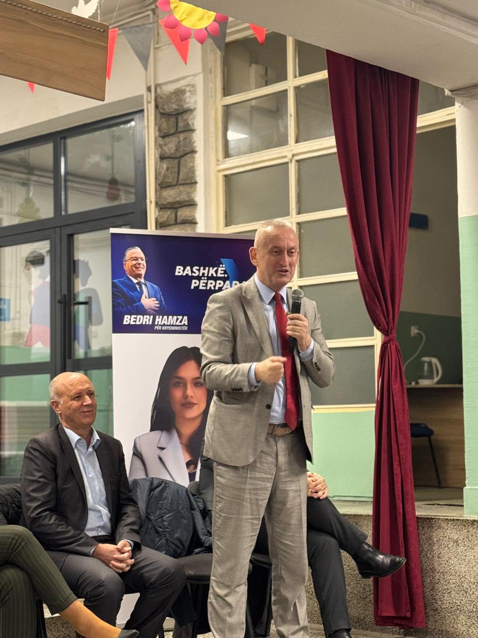 Rashit Qalaj në Shtime: Mbështetje e fuqishme për vizionin e Bedri Hamzës dhe fitoren e PDK-së