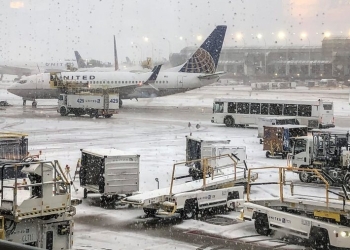 Stuhia e dëborës ‘paralizon’ New York-un, anulohen 9 mijë fluturime; shpallet gjendja e jashtëzakonshme