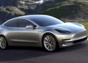 ​Shitjet e Tesla bien në të gjithë Evropën