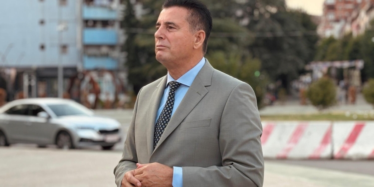 Agim Bahtiri bëhet i “rrezikshëm” me Listën Serbe pasi morën komunat veriore: S’do të bëjnë çka të duan e kur të dojnë