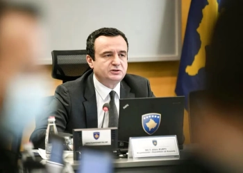 Qeveria në detyrë mban mbledhje elektronike, miraton dy vendime