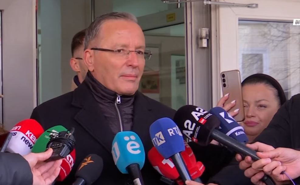 Hamza pas votimit, i fton qytetarët të votojnë sipas bindjeve të tyre