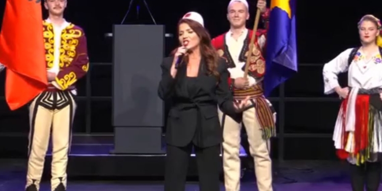 Këndoi frazën “Jam Albini, pushkë me qitë”, Sibel Halimi i reagon Edona Llalloshit: Kujt do t’i drejtohen plumbat, artiste e dashur?!