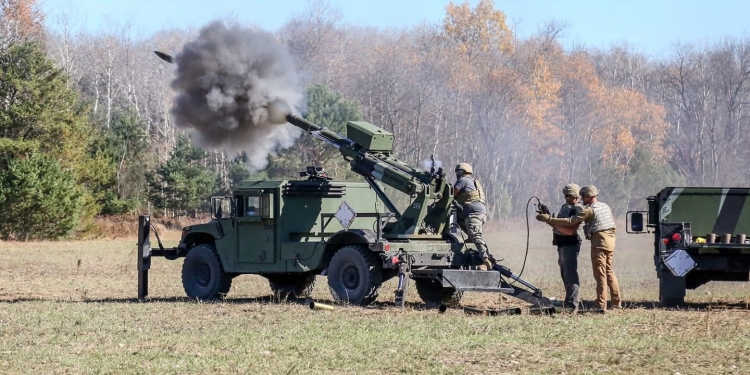 Kosova nënshkruan kontratë për blerjen e sistemeve të artilerisë HUMVEE Hawkeye