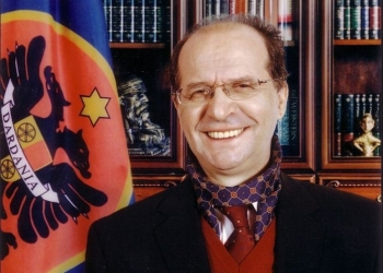 Osmani përkujton ish-presidentin Rugova: Trashëgimia e tij është testament për paqen