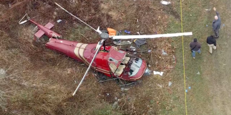 Dy helikopterë përplasen në ajër në New Jersey, një pilot i vdekur dhe një i lënduar