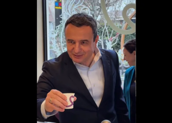 “Pak mbi gjysmë”: Kurti tregon çfarë espresso pi