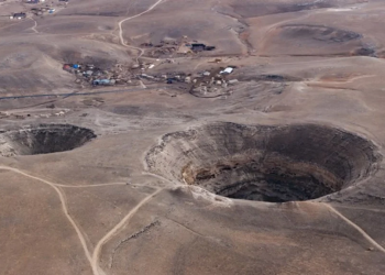 Qindra gropa gjigante po hapen në Turqi, shkencëtarët shpjegojnë shkakun