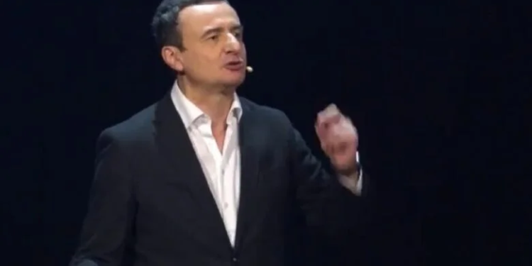 Kurti e hap fushatën me ura: Ata të tjerët s’arrinin as t’i kalojnë, e lëre më të vendosin të tjera