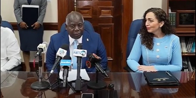 Kryeministri i Bahamas pas njohjes: Ky është fillimi i një marrëdhënieje që synojmë ta forcojmë