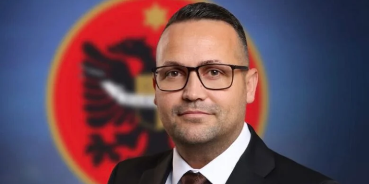 Hysen Çekaj nuk kandidon për deputet: Do të kujdesem për nënën