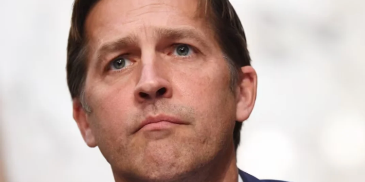 Ish-senatori Ben Sasse njofton se është diagnostikuar me kancer: Nuk do të dorëzohem