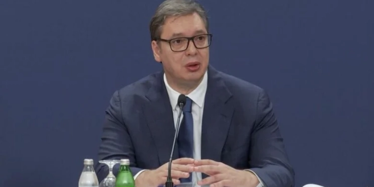 Vuçiq: NIS s’mori licencë nga SHBA për vazhdimin e rafinerisë, jam i zhgënjyer