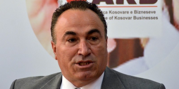 Kretari i AKB-së, Shahini: Është e lehtë të premtohet rritja e pagës me buxhet të huaj