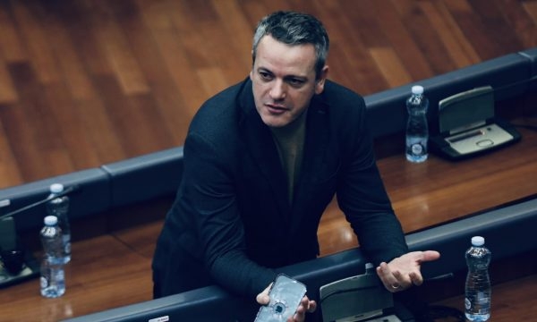 Gashi: Kur votuesit flasin, rezultati nuk mund të injorohet – kërkohet reflektim dhe veprim i përgjegjshëm