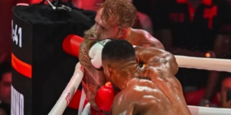 Jake Paul suspendohet nga boksi menjëherë, pas nokautit nga Anthony Joshua