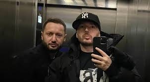 “Do plagë nuk shërohen kurrë”, Unikkatil rrënqeth me postimin për të vëllanë