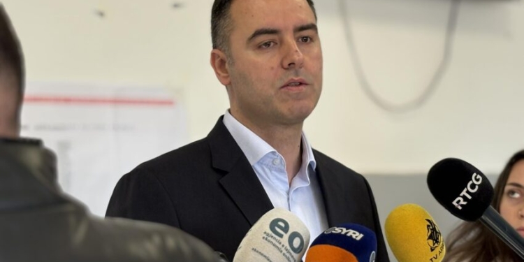 Konjufca u bën thirrje qytetarëve të votojnë: Zgjedhjet, tregues i pjekurisë demokratike të Kosovës