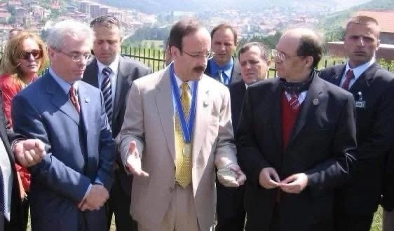 Bajraktari: Rugova më meritori pse Kosova sot është e lire dhe e pavarur