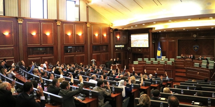 “Hajvan”, “njeri i Serbisë”, “hibridë” – Sharja, strategji e politikanëve për vota