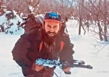 Vjosa Osmani: Mujë Krasniqi dhe shokët e tij zgjodhën nderin mbi frikën, atdheun mbi jetën