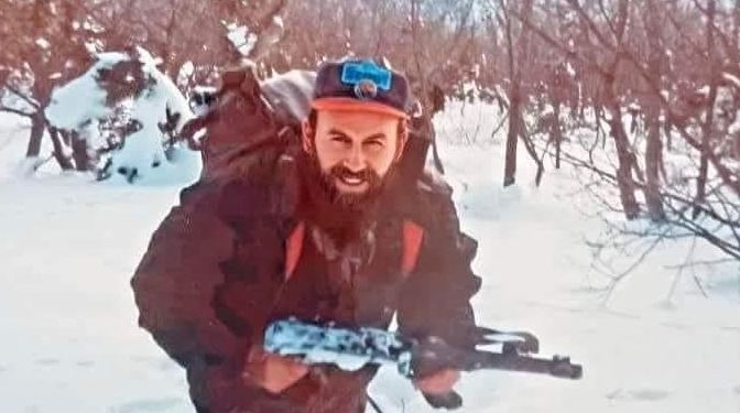 Vjosa Osmani: Mujë Krasniqi dhe shokët e tij zgjodhën nderin mbi frikën, atdheun mbi jetën