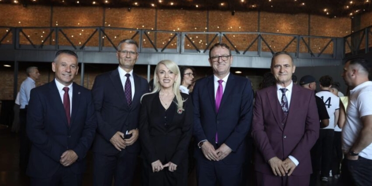 Nisma me PDK-në? Izmaku: Sot dua t’ju them me qartësi, ajo marrëveshje nuk ndodhi