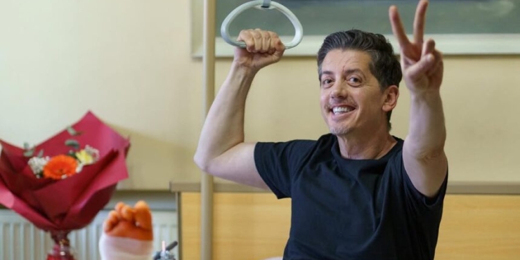 Osman Azemi publikon foto nga spitali në Turqi, kjo është gjendja e tij