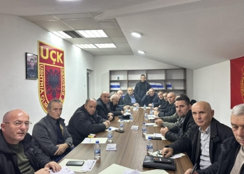 OVL-UÇK diskuton për protestën e 13 dhjetorit në Shkup