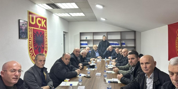 OVL-UÇK diskuton për protestën e 13 dhjetorit në Shkup