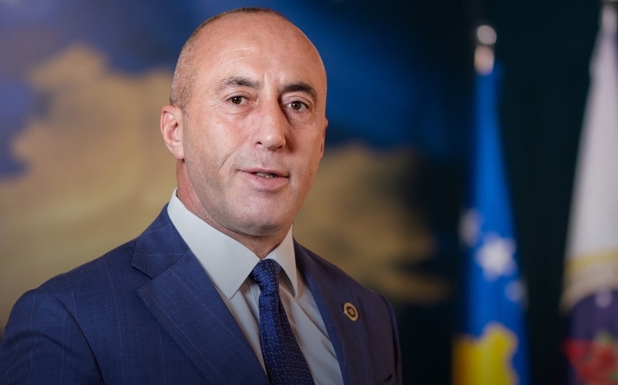 Haradinaj: Kryetarët e Srpska’s në Veri urgjentisht t’i kthejnë simbolet dhe fotot e Presidentes në zyra, BE e SHBA të ndikojnë