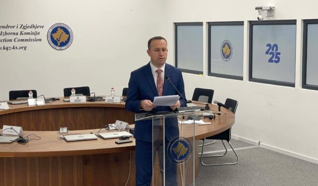 KQZ: Të gjitha qendrat e votimit janë hapur me kohë