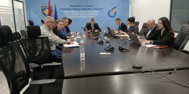 ZRRE-ja e ul çmimin për ngrohje në Prishtinë dhe Gjakovë