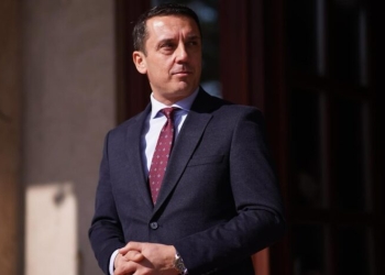 Ish-ministër i Kulturës: Kush është Kujtim Gashi, që i humbi mbi 2.300 vota gjatë rinumërimit?